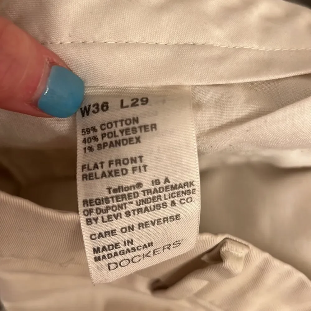 Mens Dockers Relaxed Fit Light Khaki Pants W36 L29